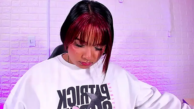 SofiiaCutee's Live XXX Chat