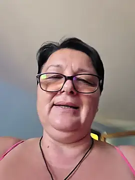 Diana_Diafan Adlı Modelin Canlı XXX Sohbeti