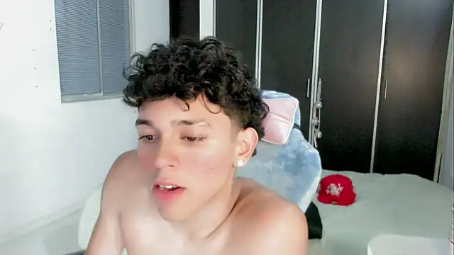 2c_Bby লাইভ XXX চ্যাট