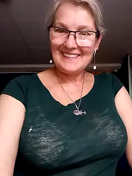 irinamaux's Live XXX Chat