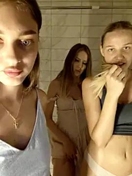 caressyourself XXX чат на живо