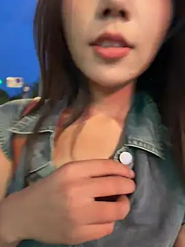 Chatroom XXX en direct de susu_kara