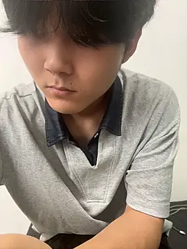Zeya123 在線直播表演