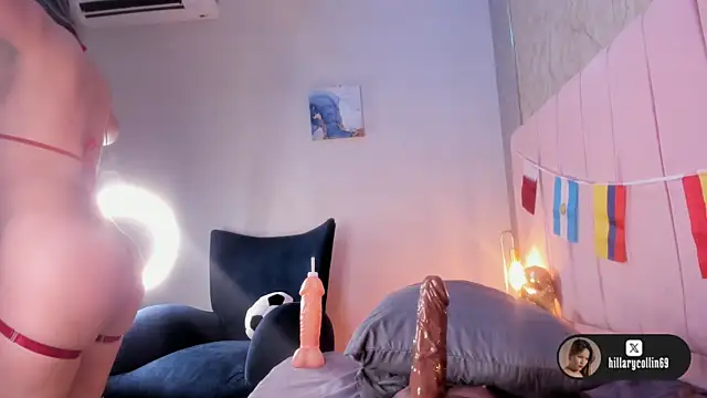 Hillary_Collins1's Live XXX Chat