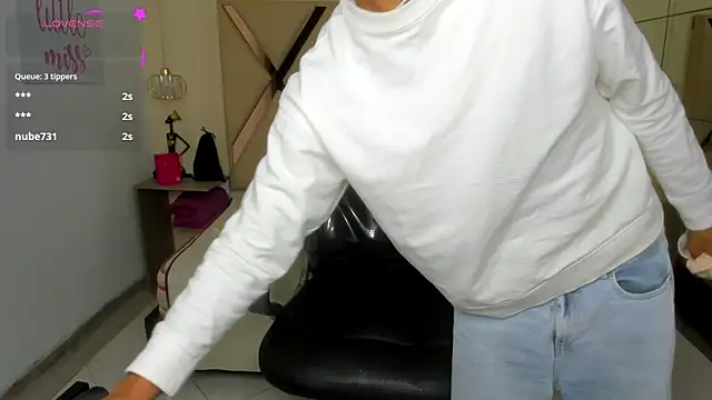 Chat XXX en directo de Anyelo_Twink