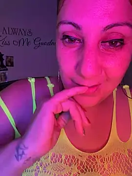 Chat XXX en directo de DeeLight124
