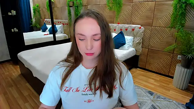 TrueReincarnation – Live XXX-chat