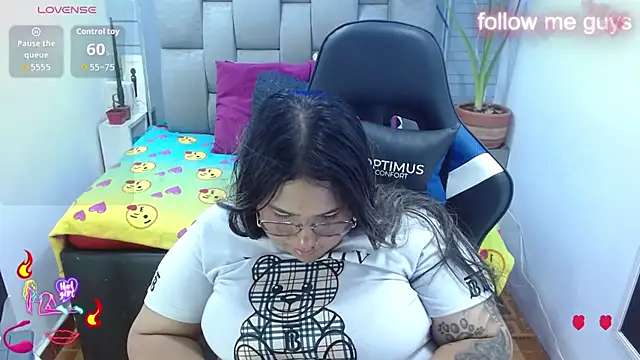 Chat XXX ao vivo de evelin_zaens