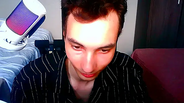 Онлайн чат XXX Merlin__Good