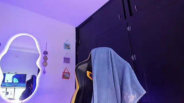 Estrella_rousel Adlı Modelin Canlı XXX Sohbeti