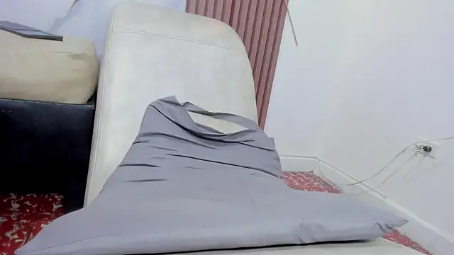 STEVEN_OS 即時 XXX 聊天