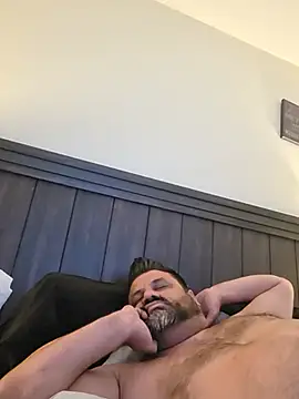 Czat XXX na żywo – Roddog18