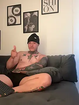 LuciusValmont Chat XXX in diretta