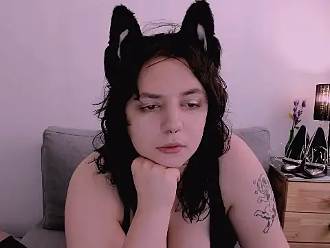 Chat +18 de SamantaBunny ao vivo