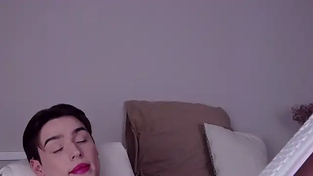 RobbyCharmingn Live XXX chat