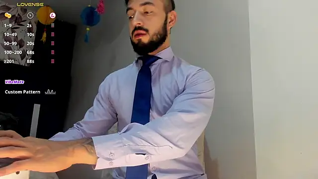 Онлайн чат XXX MarkWalker__