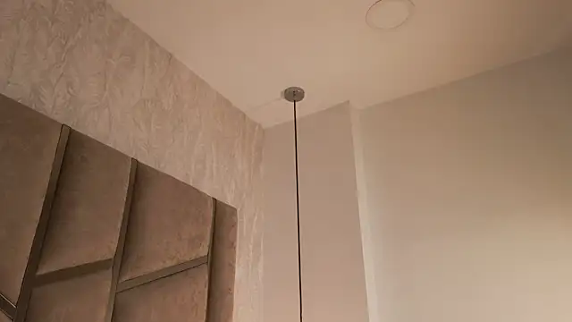 scarlethlux's Live XXX Chat