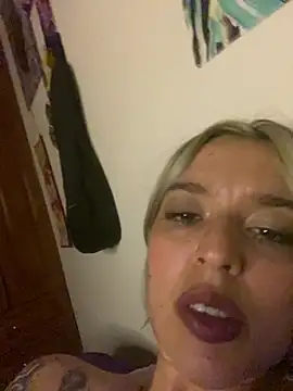 Živý XXX chat BlueStoneX