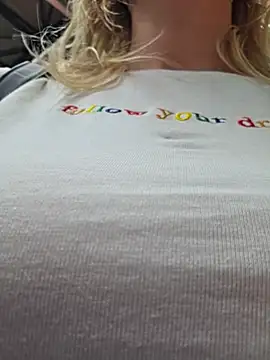 KaylinJanのライブXXXチャット