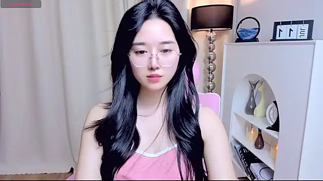 Chat +18 de miuu6868 ao vivo