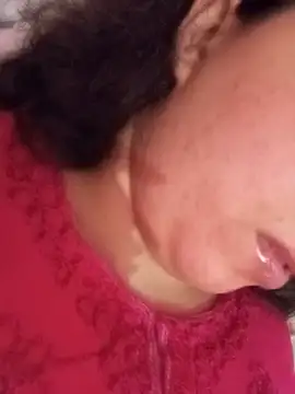 Beerrry Adlı Modelin Canlı XXX Sohbeti