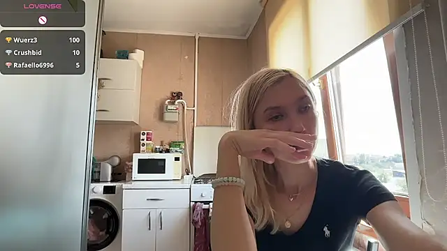 XXX chat uživo modela AngelJeni