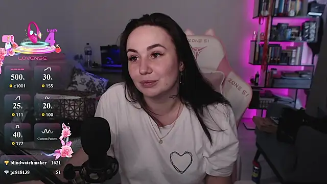Chat +18 de SexyWitch_666 ao vivo