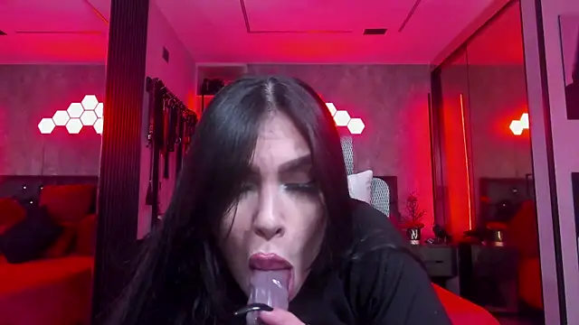 Chat XXX en directo de GabrielaAroms