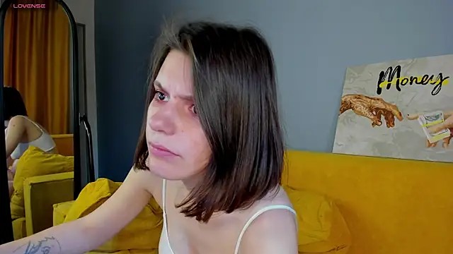 XXX chat uživo modela Kira_Be11