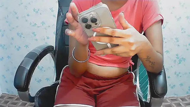 collage_hoty's Live XXX Chat