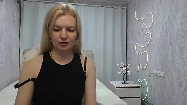 MelissaTyler's Live XXX Chat
