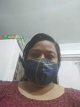 Chat +18 de momo_loves ao vivo