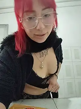 Kitty_Melodi Obrolan Langsung XXX
