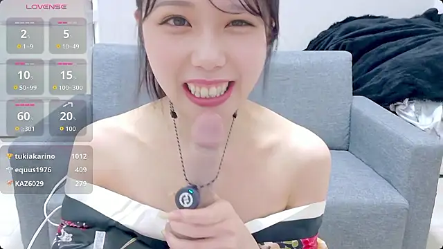 Minamina2's Live XXX Chat