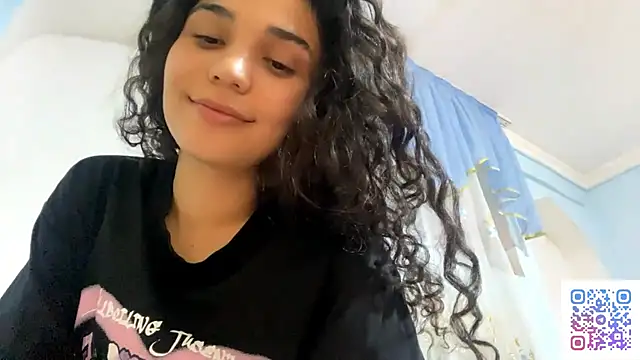 RitaPerry live XXX chat