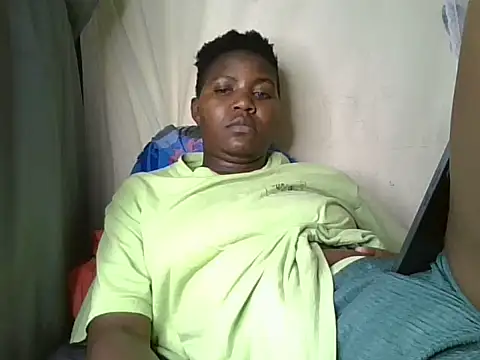 fatpusy002's Live XXX Chat