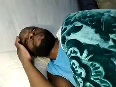 Stallion100 Live XXX-Chat