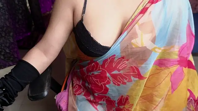Tannushree Live XXX Chat
