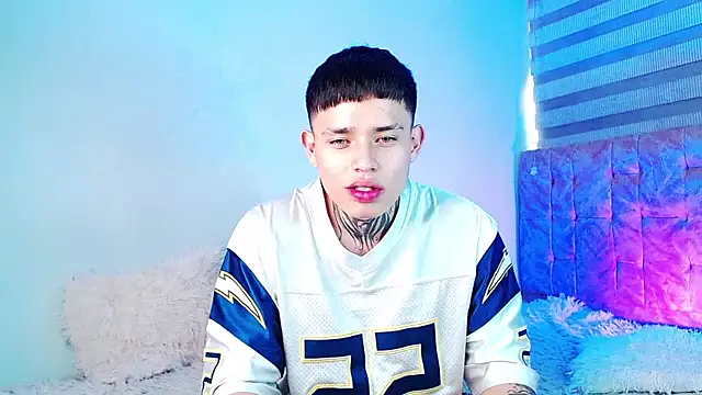 Онлайн чат XXX _justinmoon2