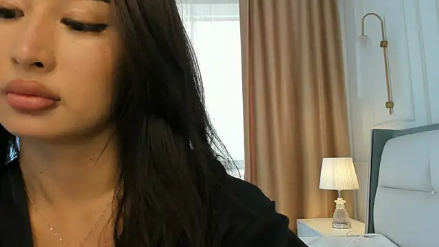Chat XXX en directo de SayokoMia_S