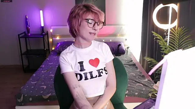 _Moonlight_t's Live XXX Chat