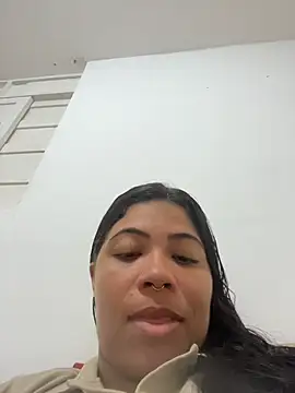 ZahraAmira_'s Live XXX Chat