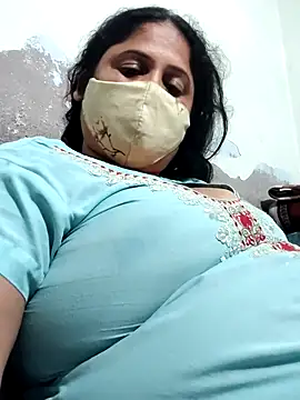 Hot_indian_Milf: онлайн-секс-чат