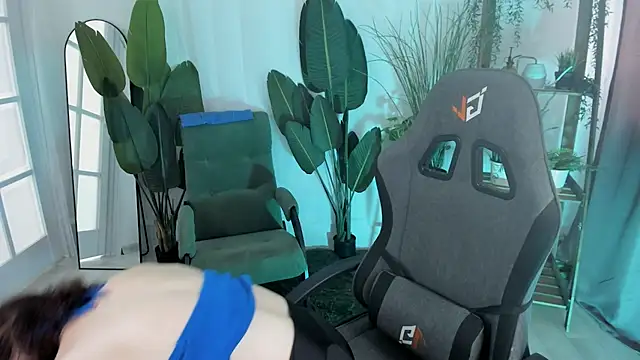 AureliaGleam Chat XXX live