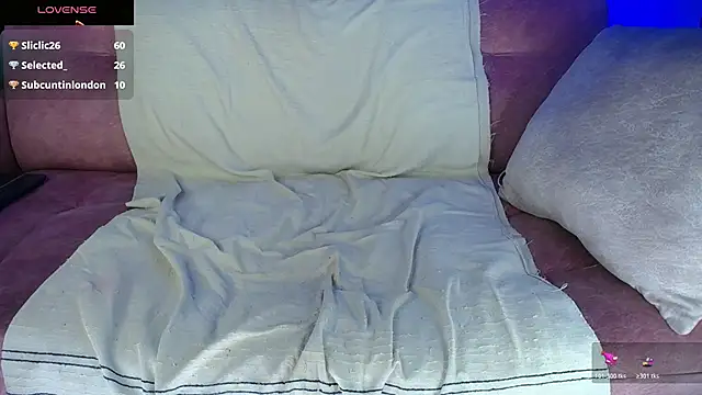 XXX chat uživo modela Palo_santo