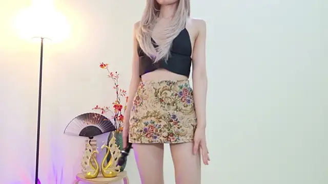 IreneIrene's Live XXX Chat