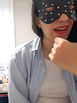 Chat XXX ao vivo de Defne0734