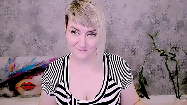 Chat XXX ao vivo de Djullia