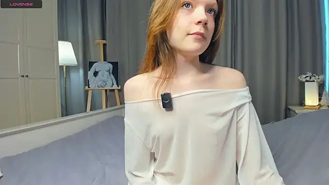 Chat XXX en directo de LavenderMitten