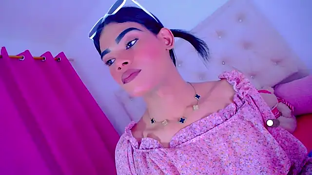 Show Webcam de Theylor_Rouse